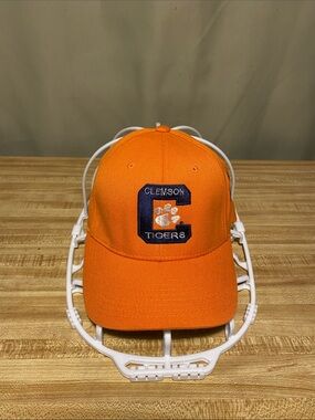 Clemson Tigers Flex Fit Orange Baseball cap size S-M